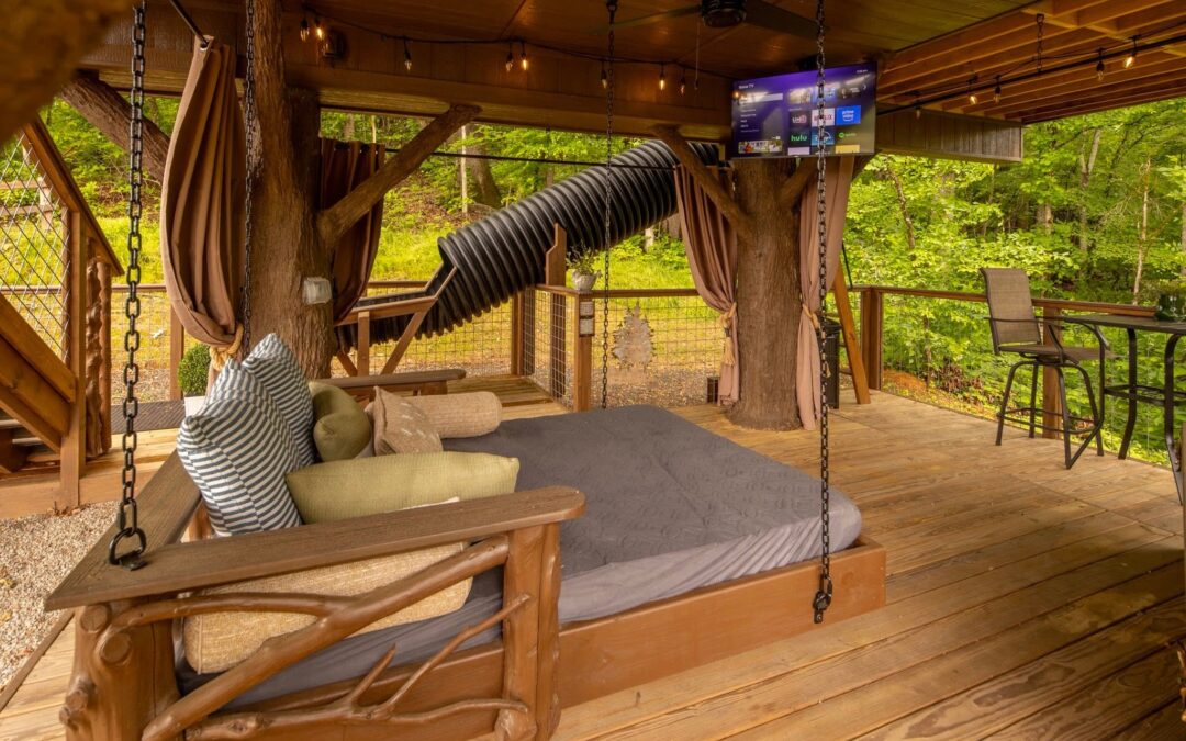 Smoky Mountains Treehouse Stay, Reimagined: Luxury + Adventure in Sevierville, TN